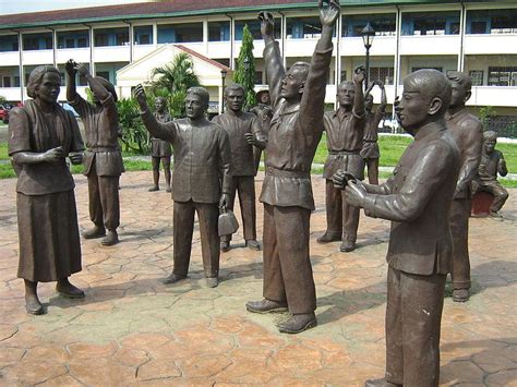Cry of Pugad Lawin Monument: The Beginning of the Philippine Revolut.